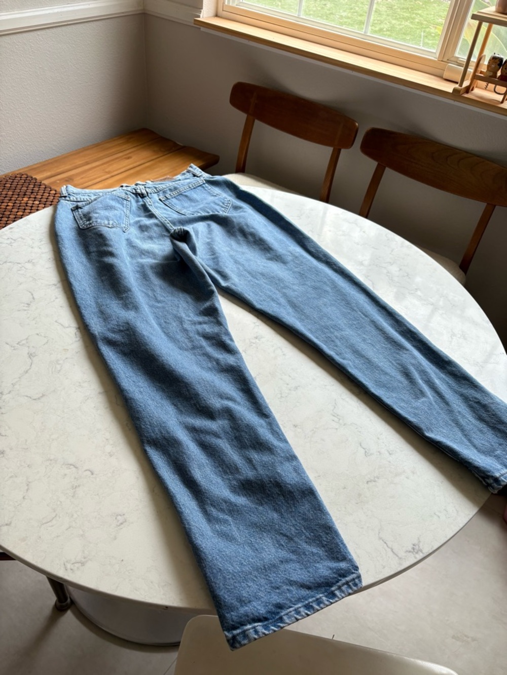 Vintage Lee Light Wash High-Rise Straight Leg Jeans